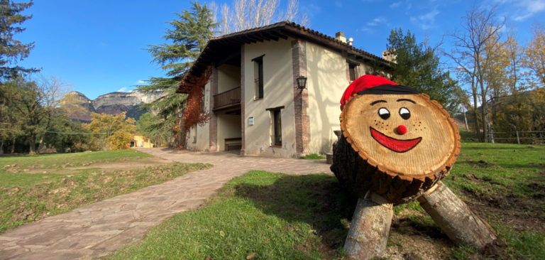 Vine a buscar el tió pel Pont de la Puríssima!