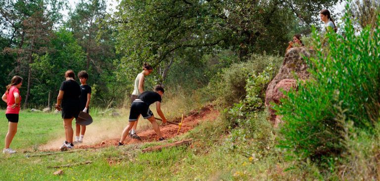 10 Raons per fer un camp de treball a l’estiu