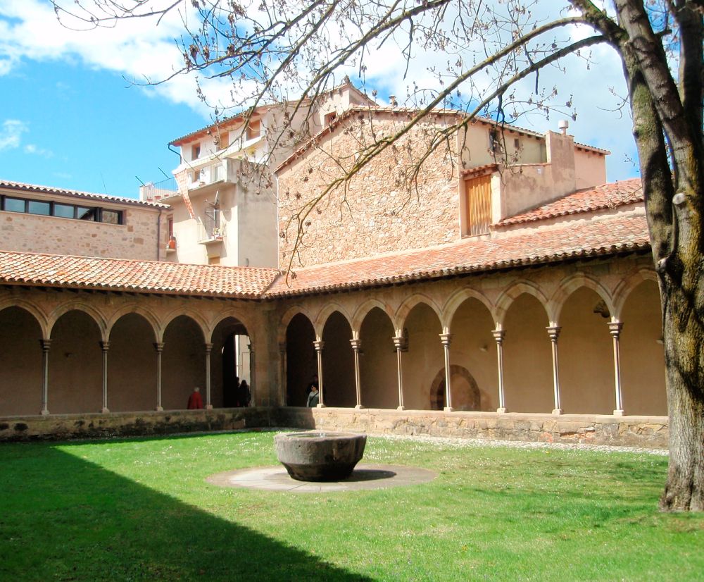 Monestir de Sant Joan de les Abadesses, fotografiat per Jordiipa