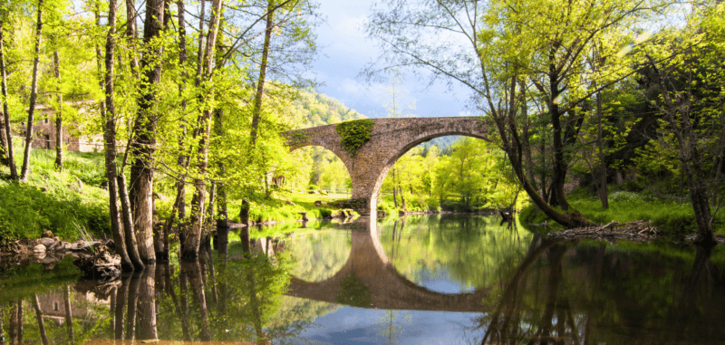 Pont de Malafogassa Fundesplai Wikimedia foto de Mikipons