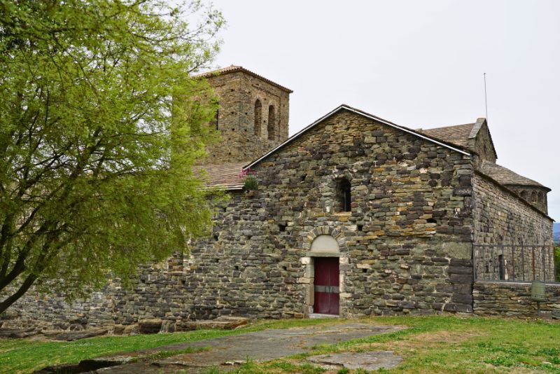 Exterior Monasterio Sant Pere Casserres